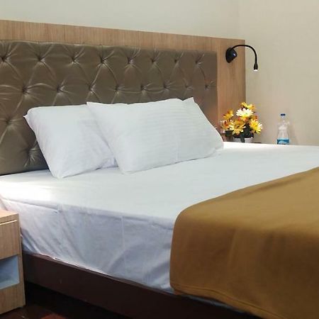 Amutham Residency Hotel Tiruchirappalli Eksteriør billede