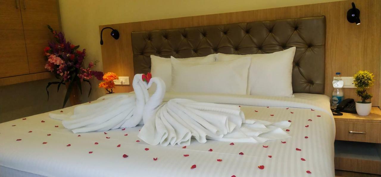 Amutham Residency Hotel Tiruchirappalli Eksteriør billede