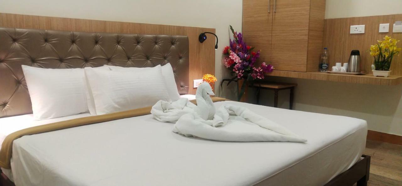 Amutham Residency Hotel Tiruchirappalli Eksteriør billede